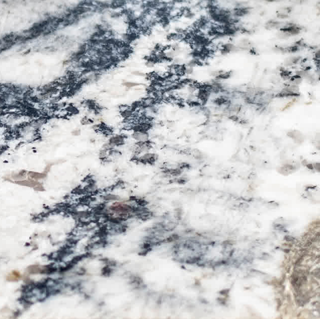 Glaf din granit Azul White – 840x150x20 mm