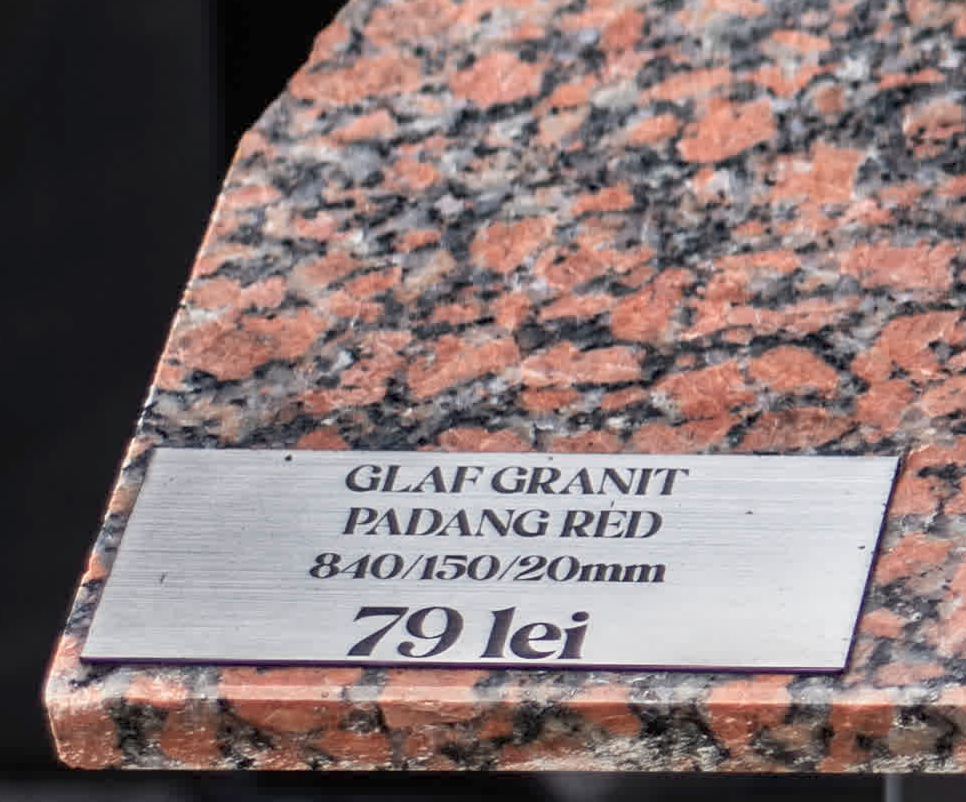 Etichetă Glaf Padang Red – 840×150×20 mm – 79 Lei